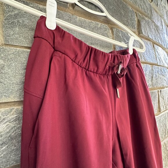 Lululemon On the Fly Jogger - Picture 3 of 5